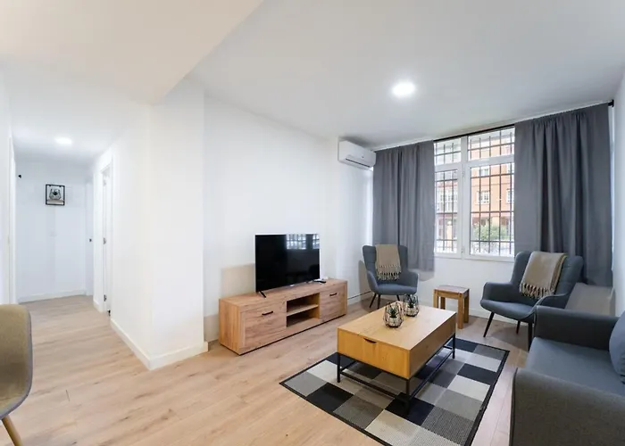 Moderncozy Apartment Near Barajas