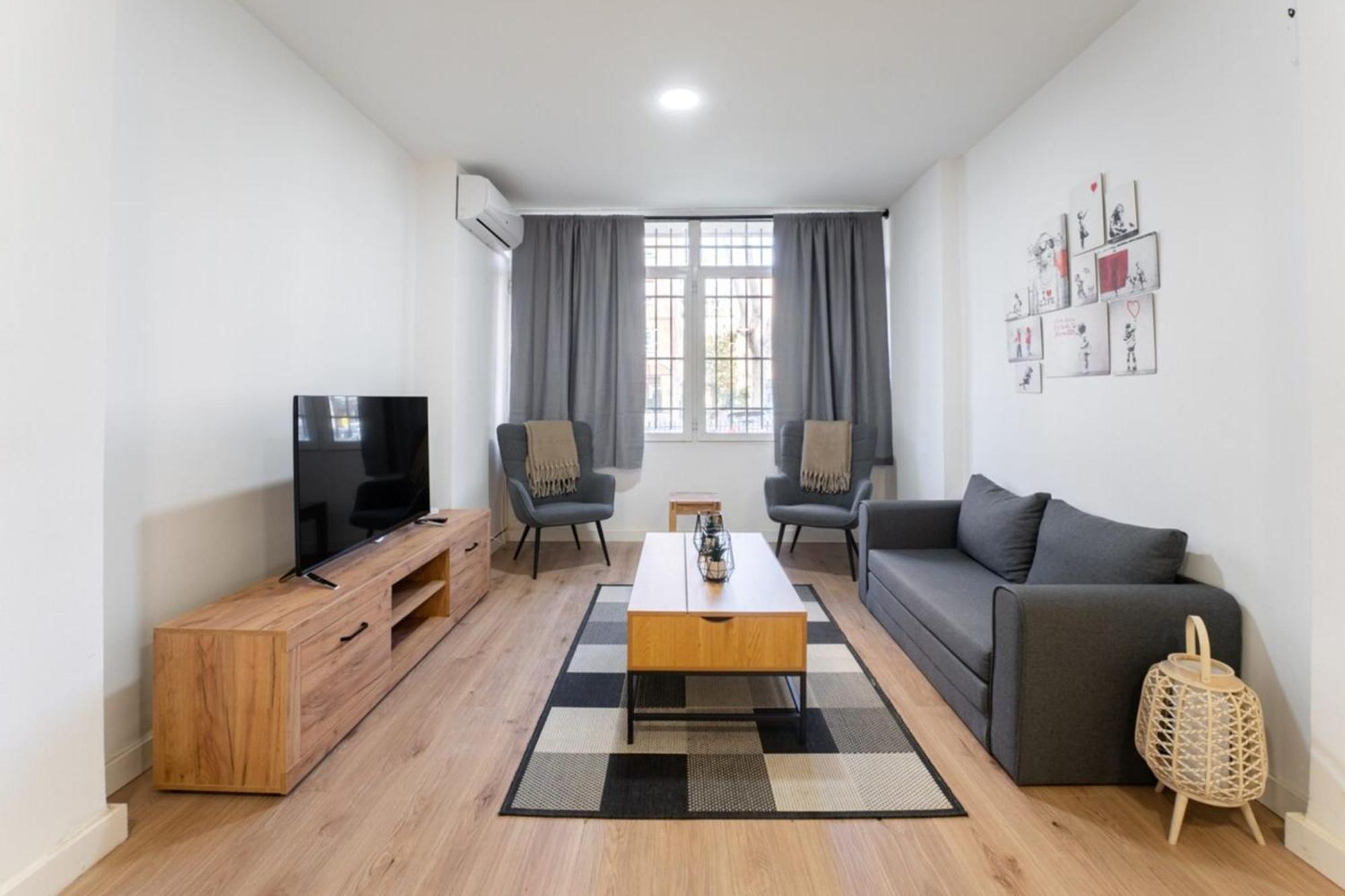 Moderncozy Near Barajas * Madrid